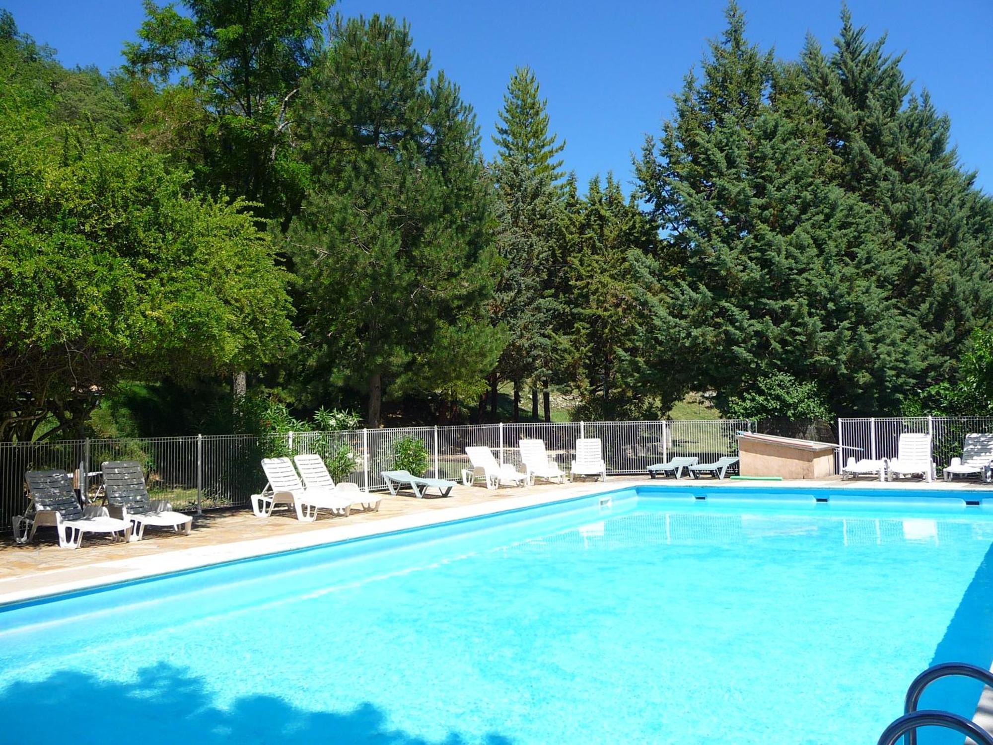 Gites Du Domaine De Serre Long Saint-Maurice-d'Ibie Exterior photo