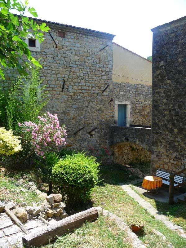 Gites Du Domaine De Serre Long Saint-Maurice-d'Ibie Exterior photo